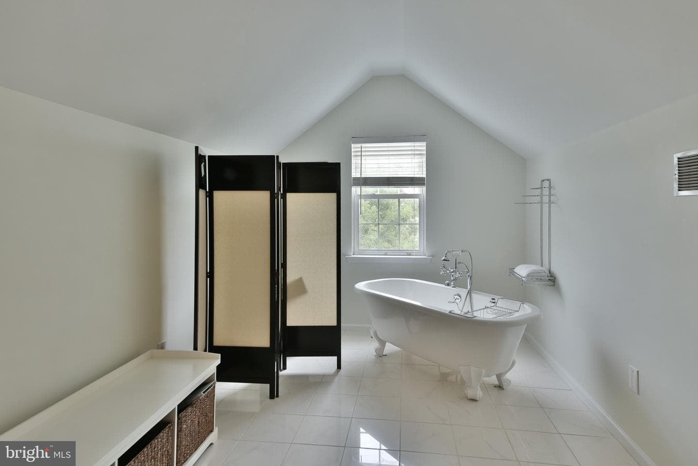 65 Woodbridge Drive photo 23