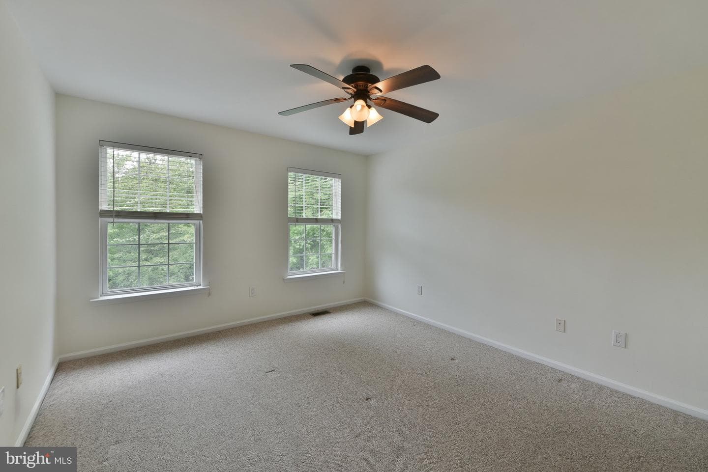 65 Woodbridge Drive photo 38