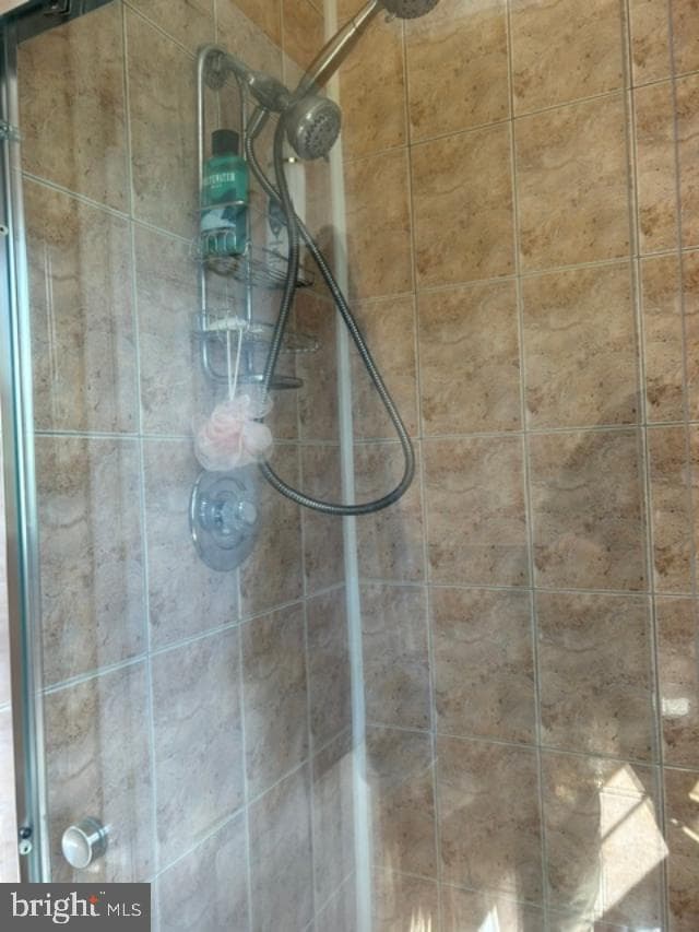 2067 E Wellington Road photo 30