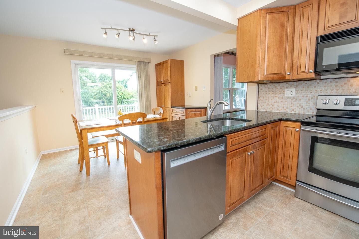 5210 Mallard Drive photo 4