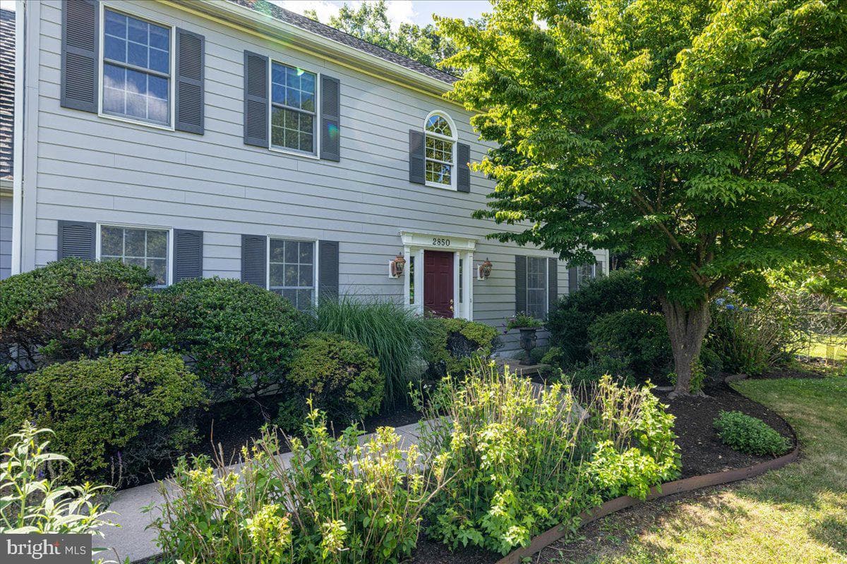 2850 W Fox Chase Circle photo 4
