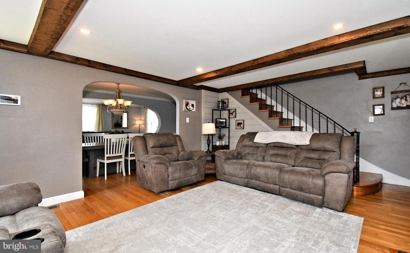 630 Elmwood Avenue photo 8