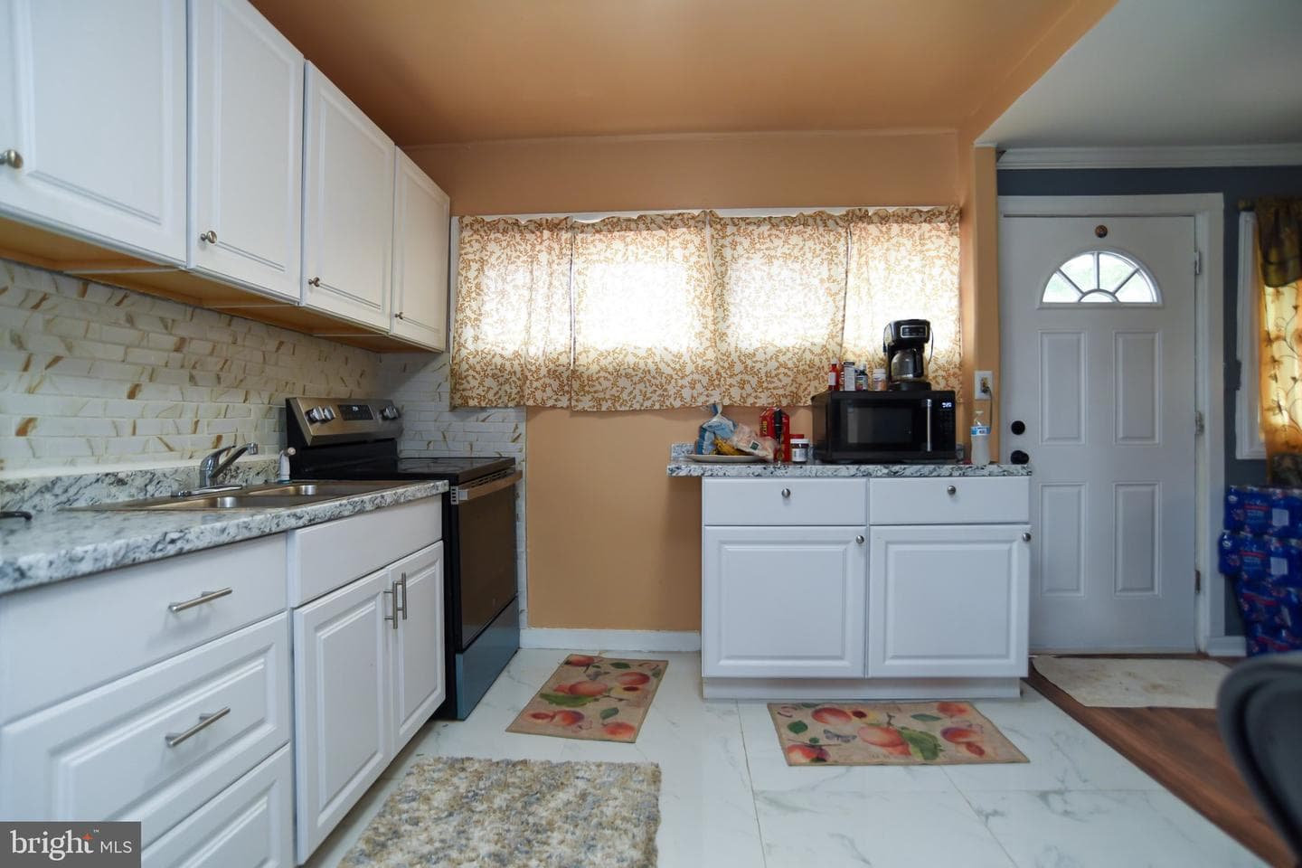 34 Red Maple Lane photo 4