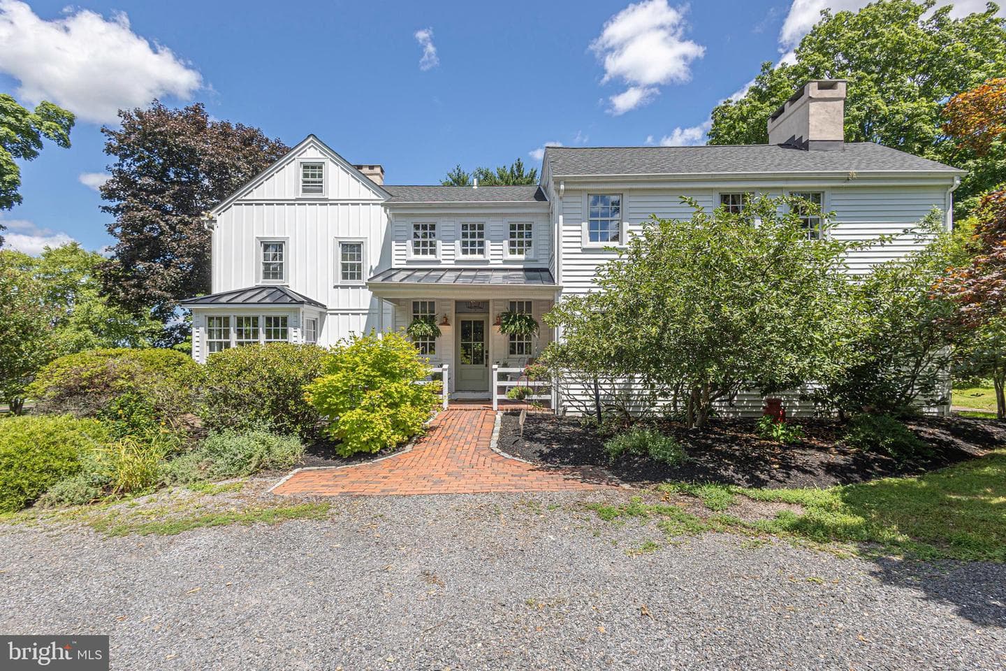 222 Aqueduct Road photo 2