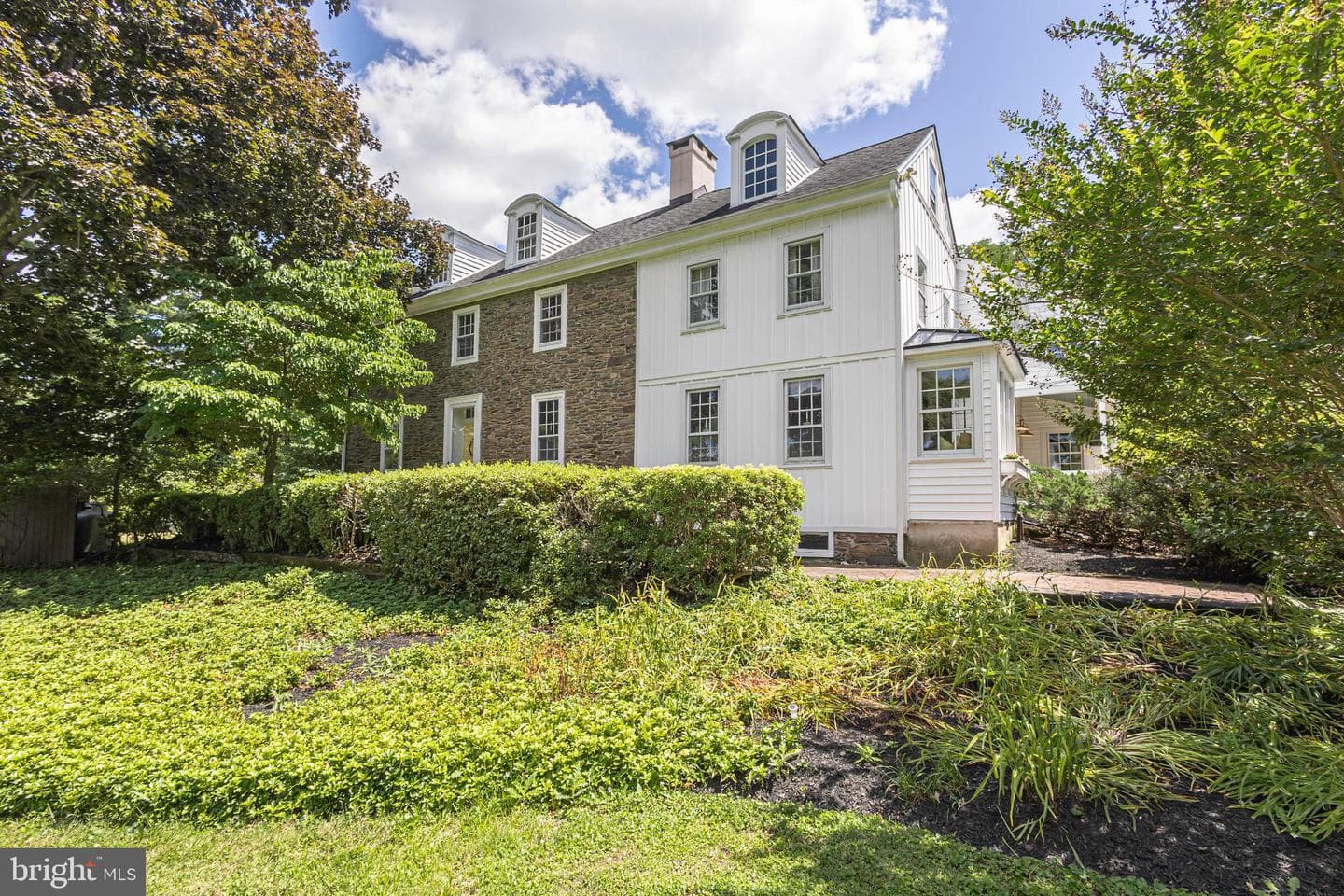 222 Aqueduct Road photo 6