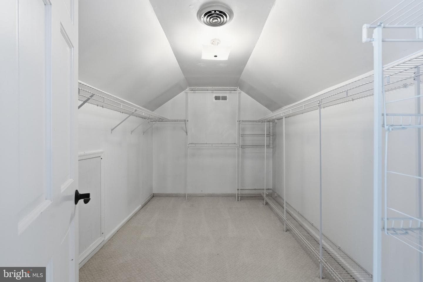 40 Beverly Hills Drive photo 49
