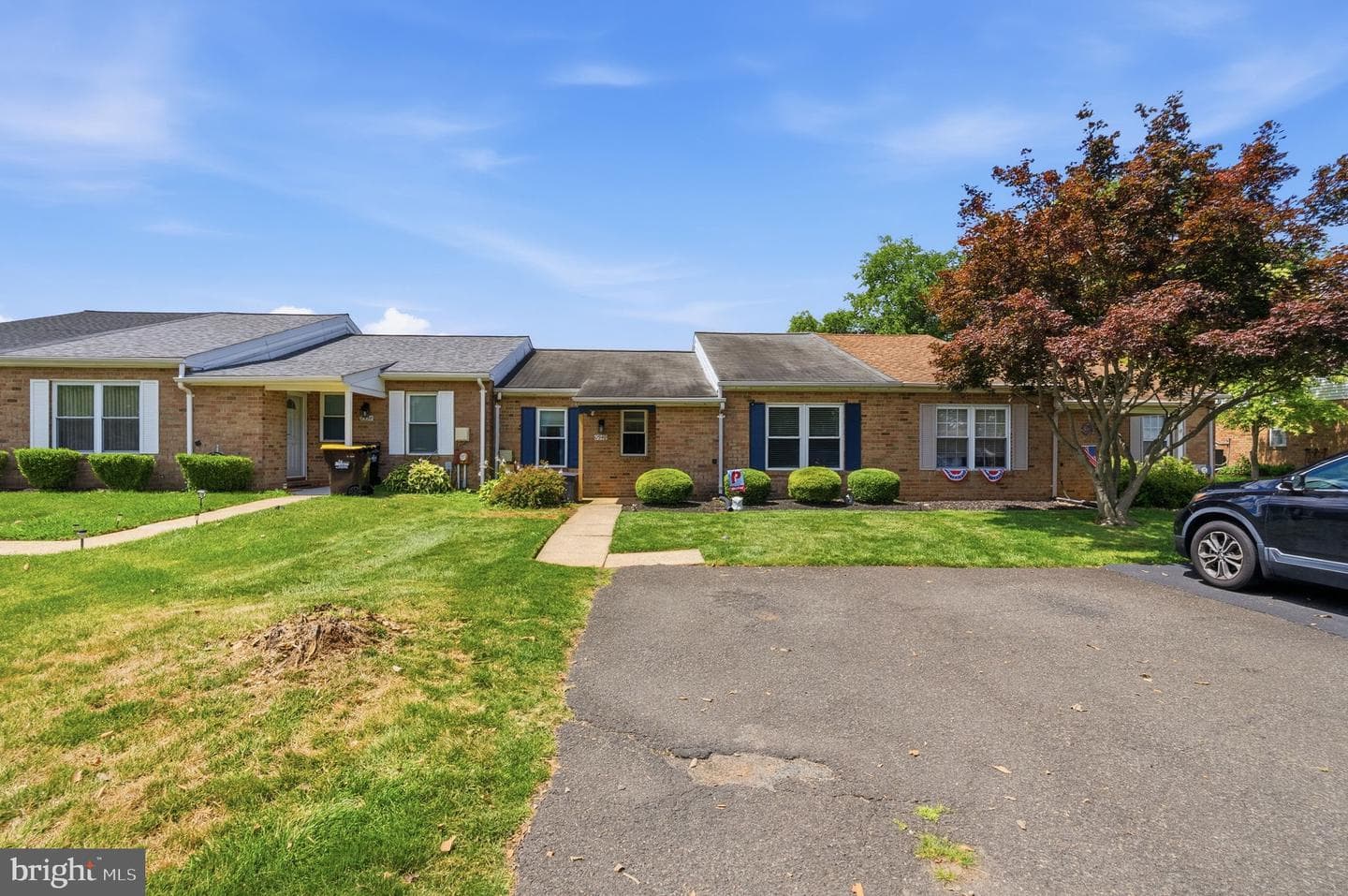 2940 Quincy Turn photo 4