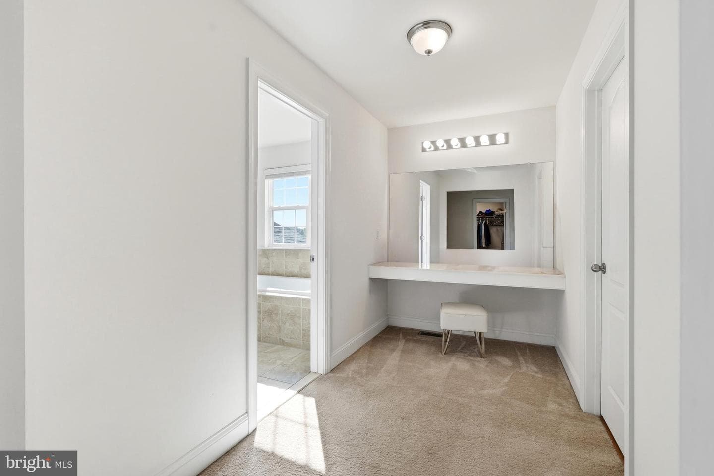 914 Hilltown Pike photo 69