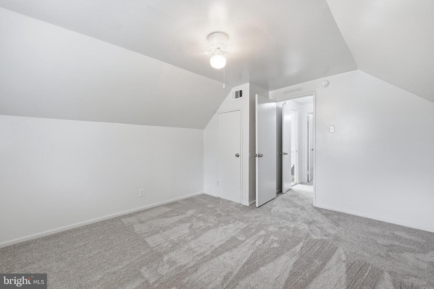 812 Rennard Lane photo 17