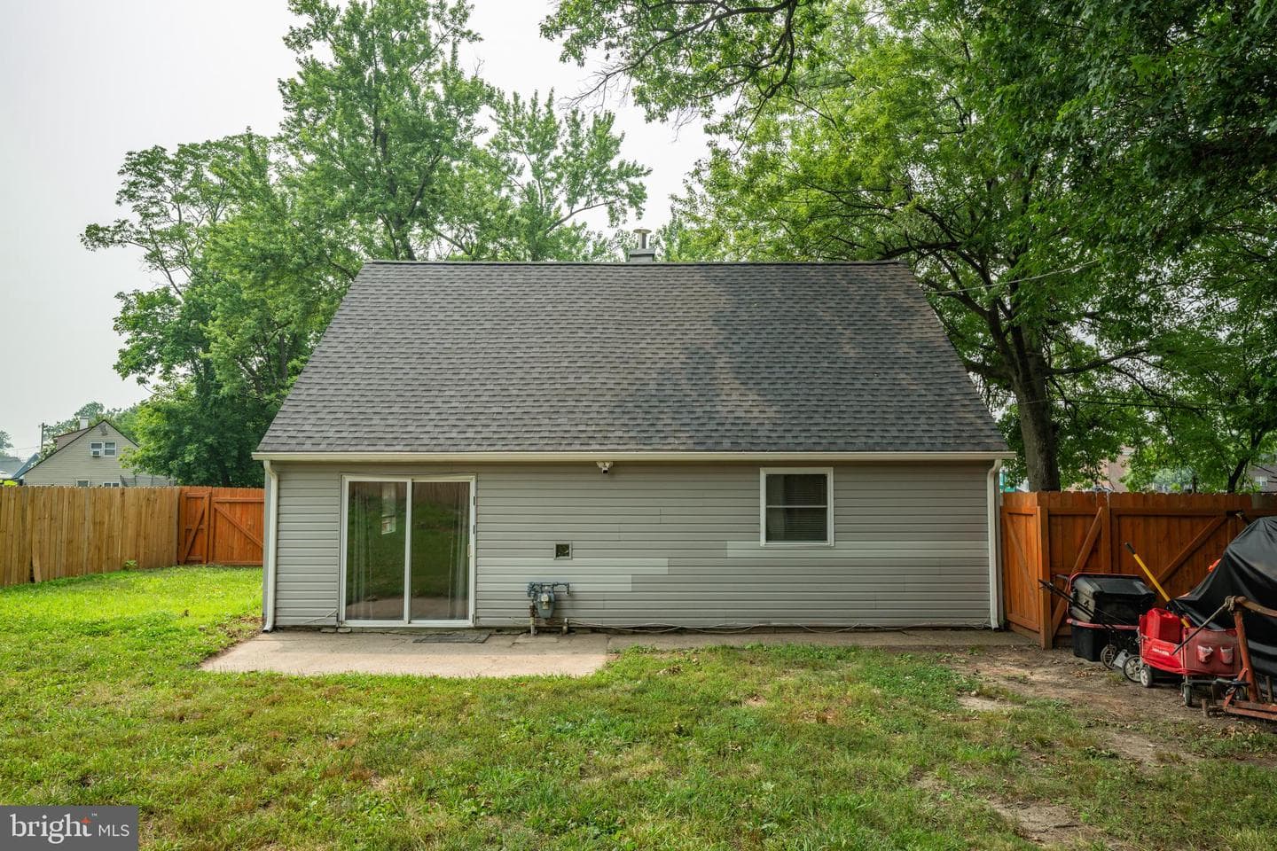 812 Rennard Lane photo 24