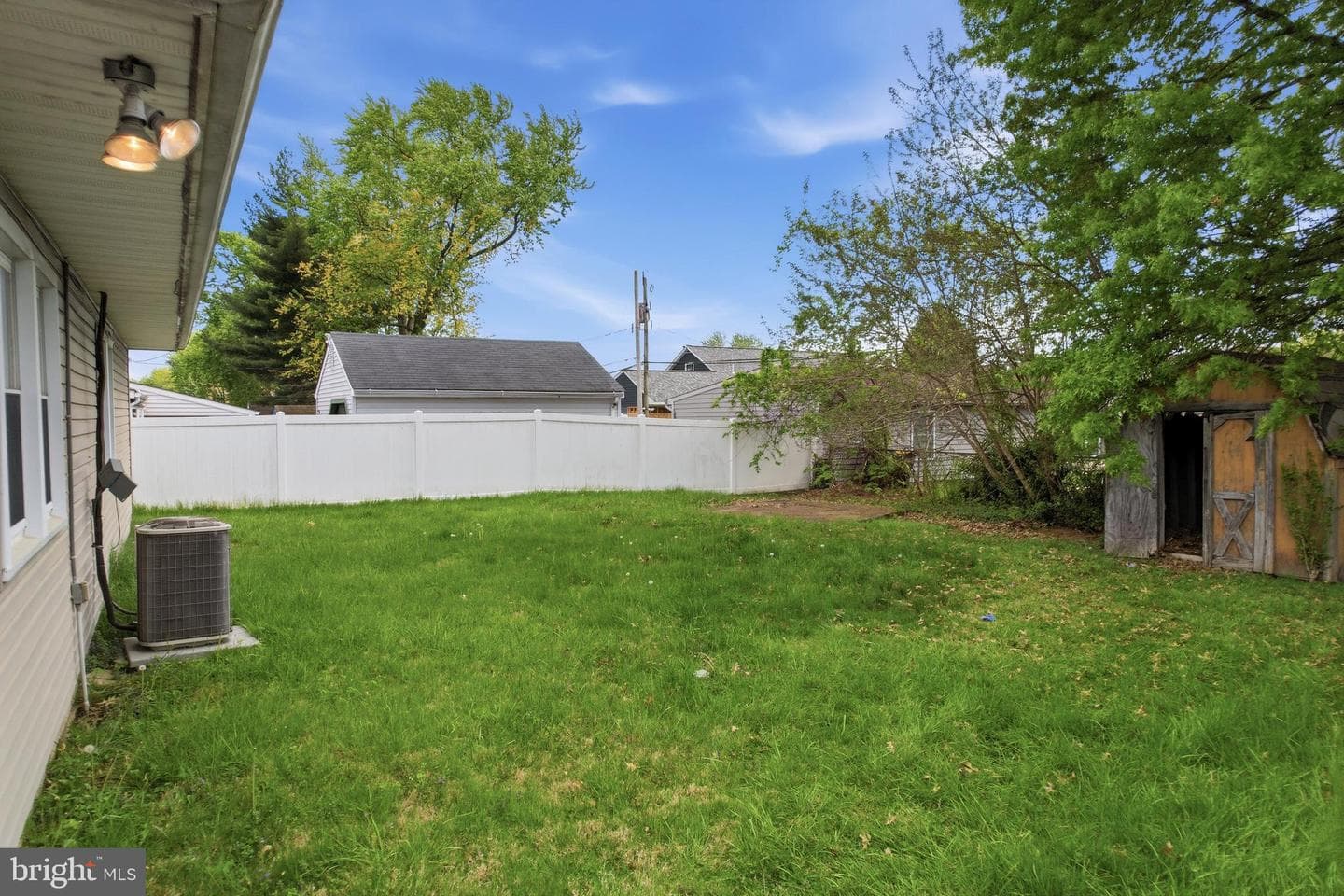 3824 Kingston Way photo 32