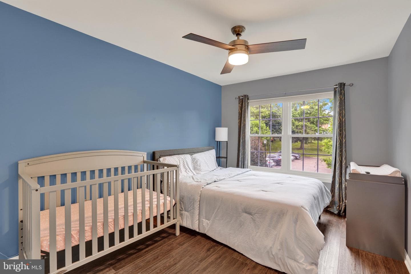 472 Trumbull Court photo 25