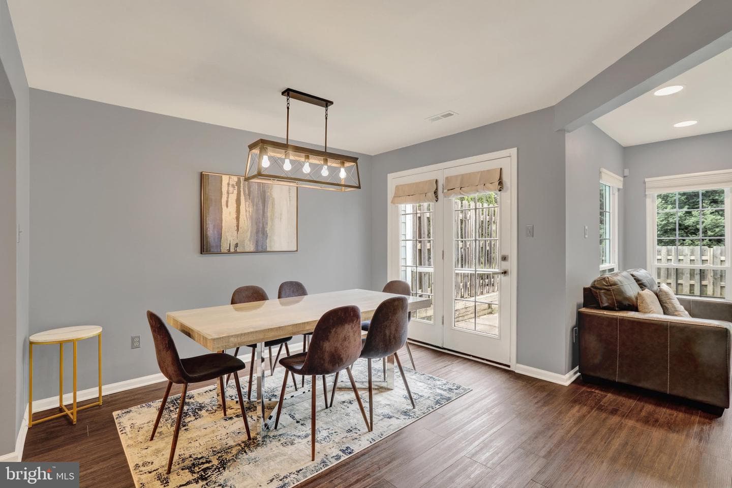 472 Trumbull Court photo 6