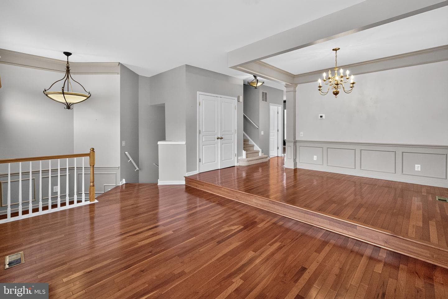 32 Charter Oak Court photo 2