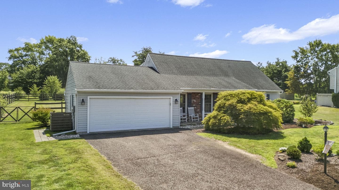 103 Sterling Drive photo 32
