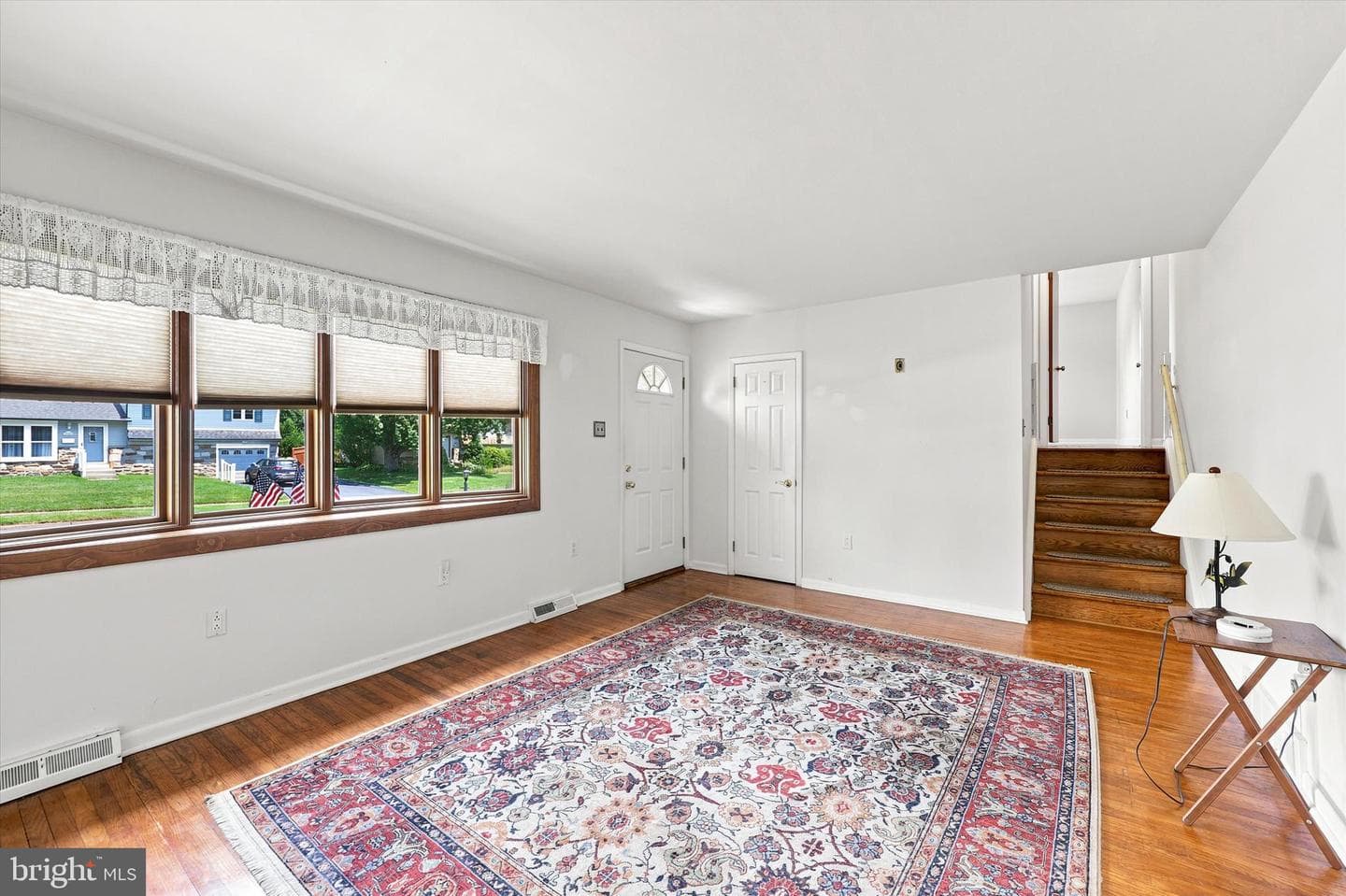 726 Violet Road photo 2