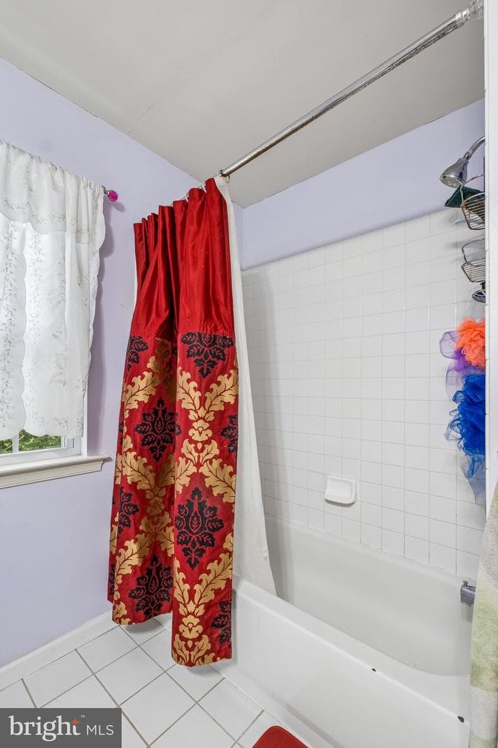 211 Tollgate Road photo 24