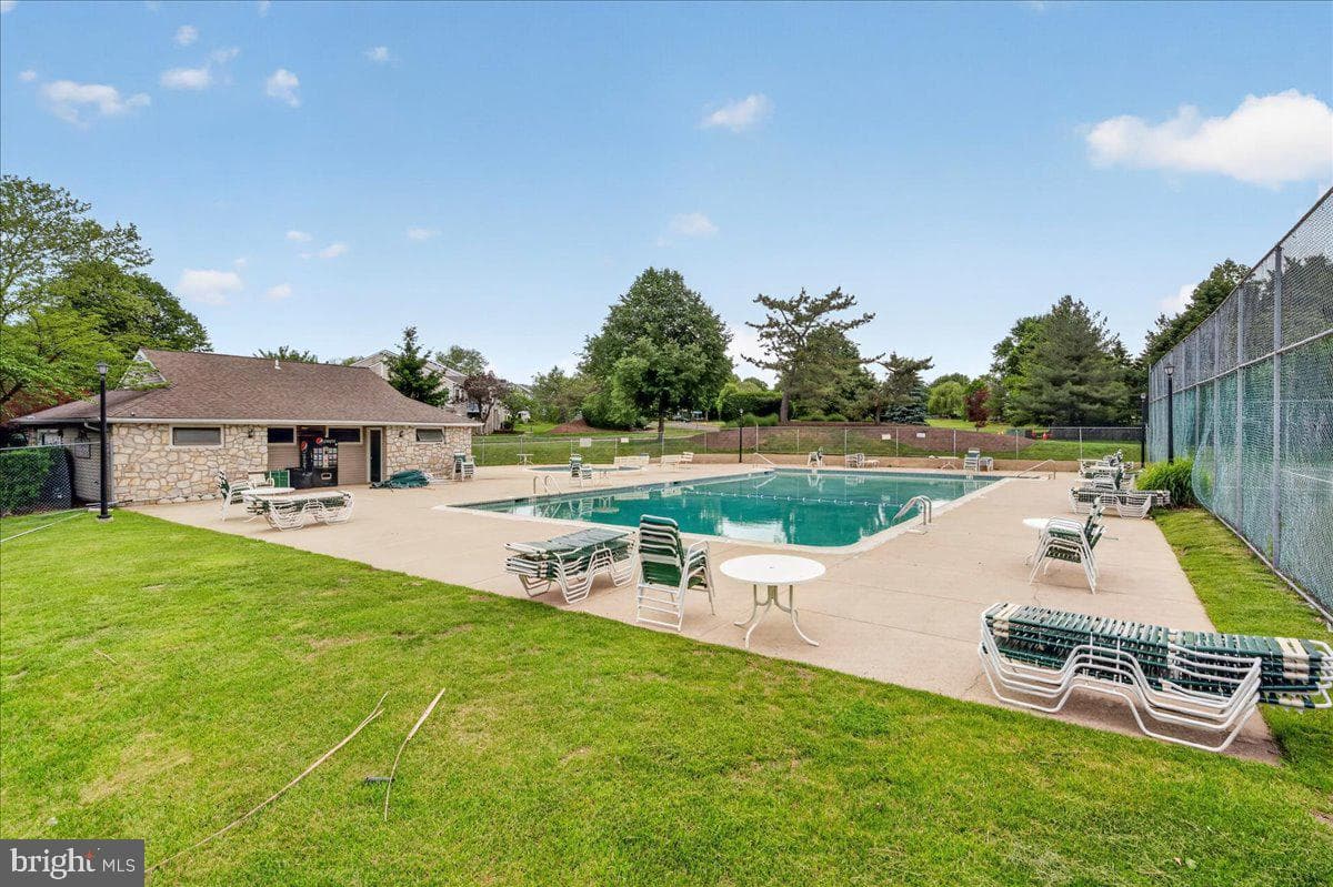 41021 Coopers Place photo 29