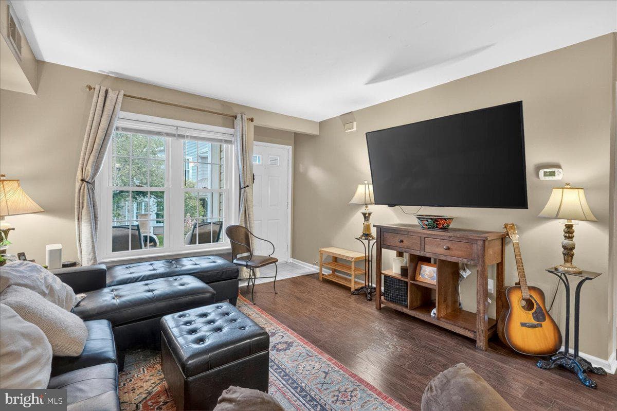 41021 Coopers Place photo 8