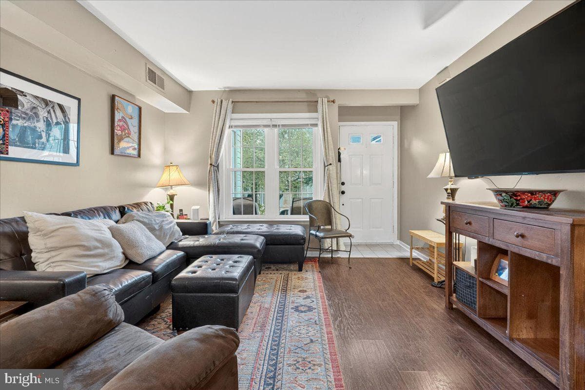 41021 Coopers Place photo 9