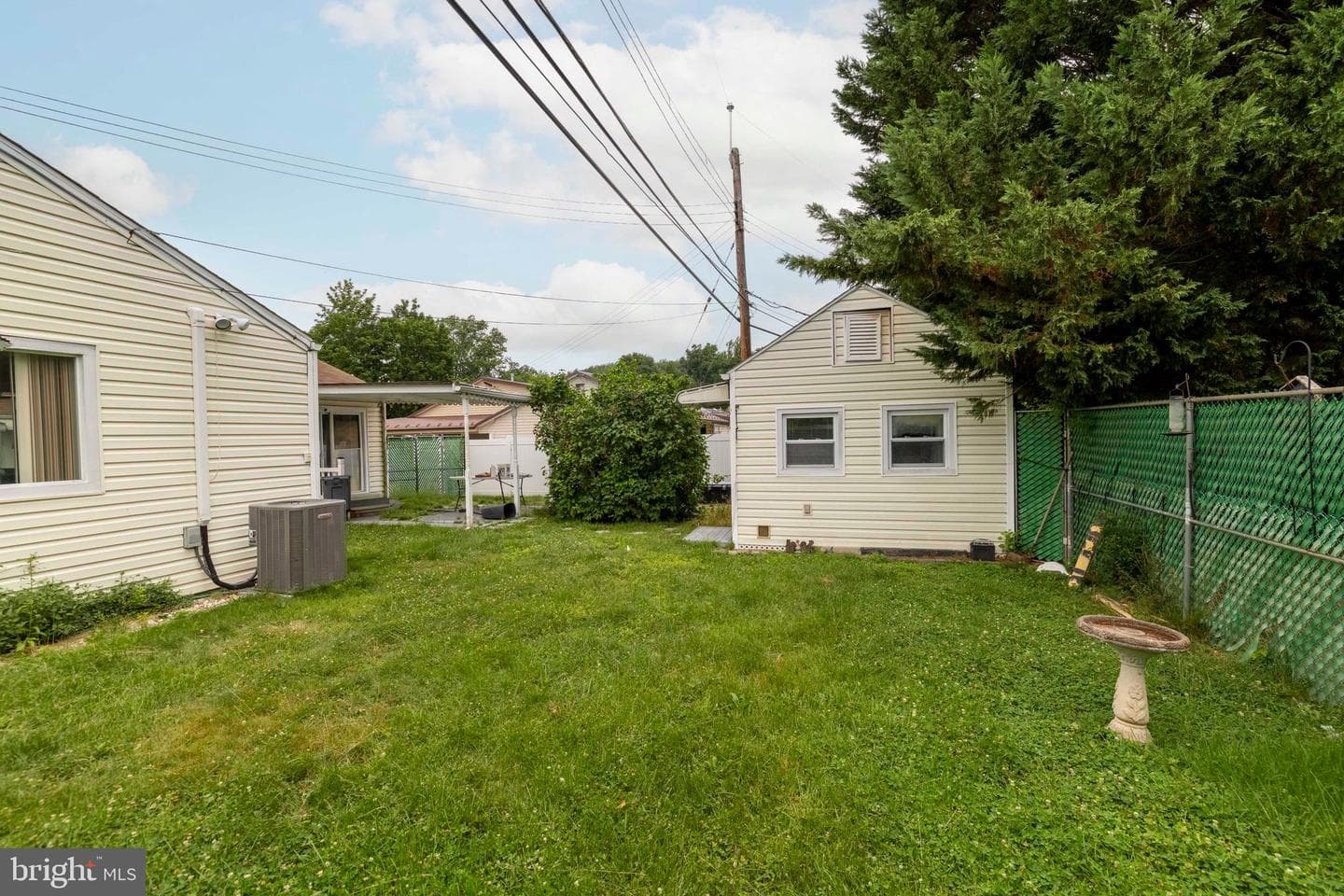 906 Oak Terrace photo 23