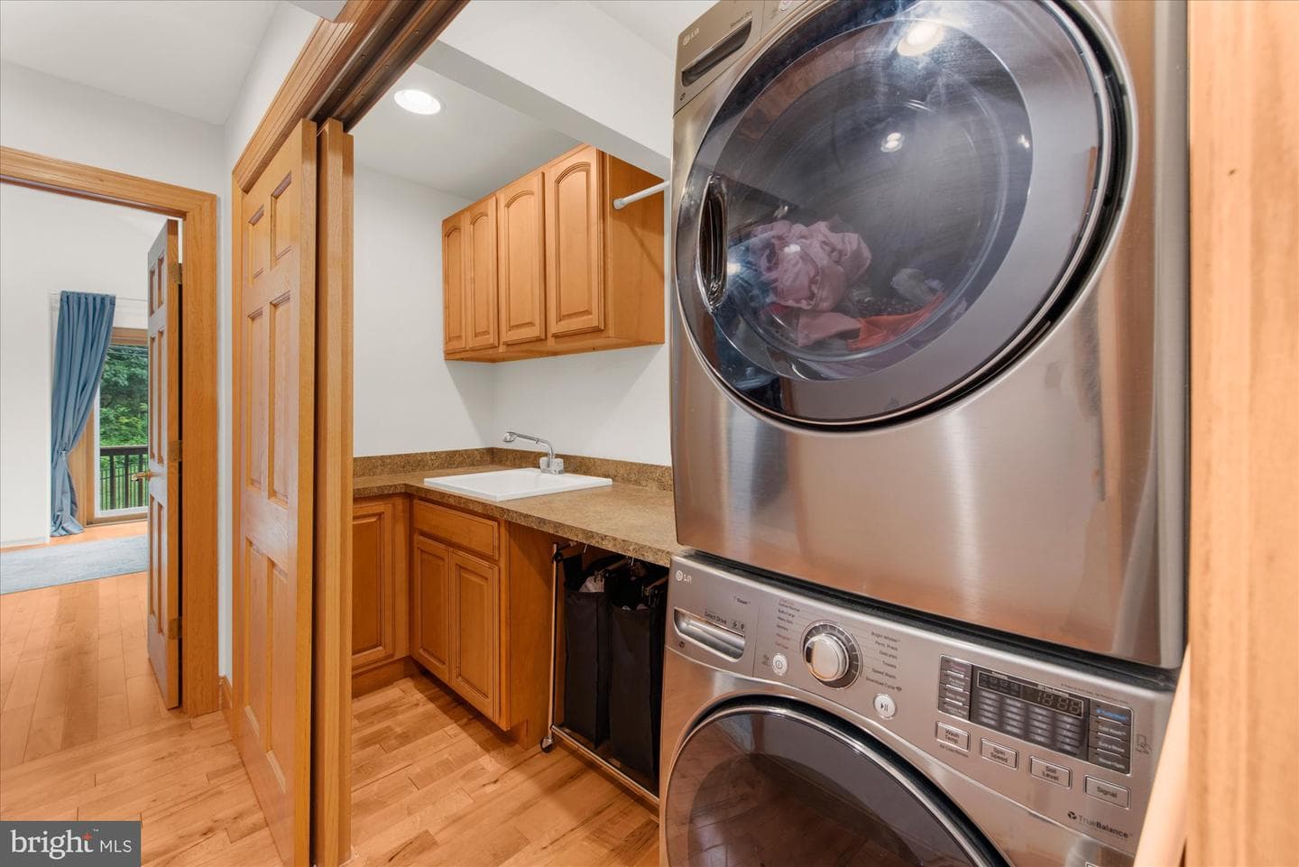118 Cornwall Drive photo 27