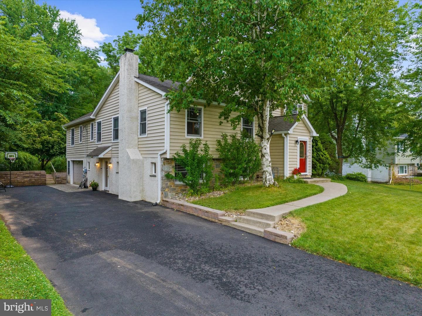 118 Cornwall Drive photo 28