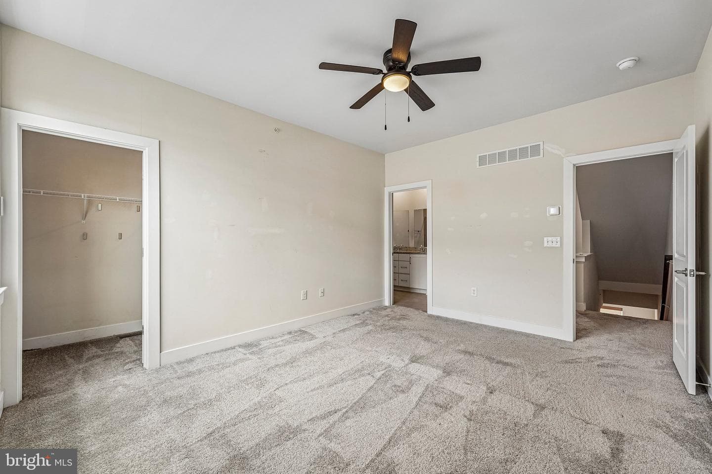 98 King Street photo 16
