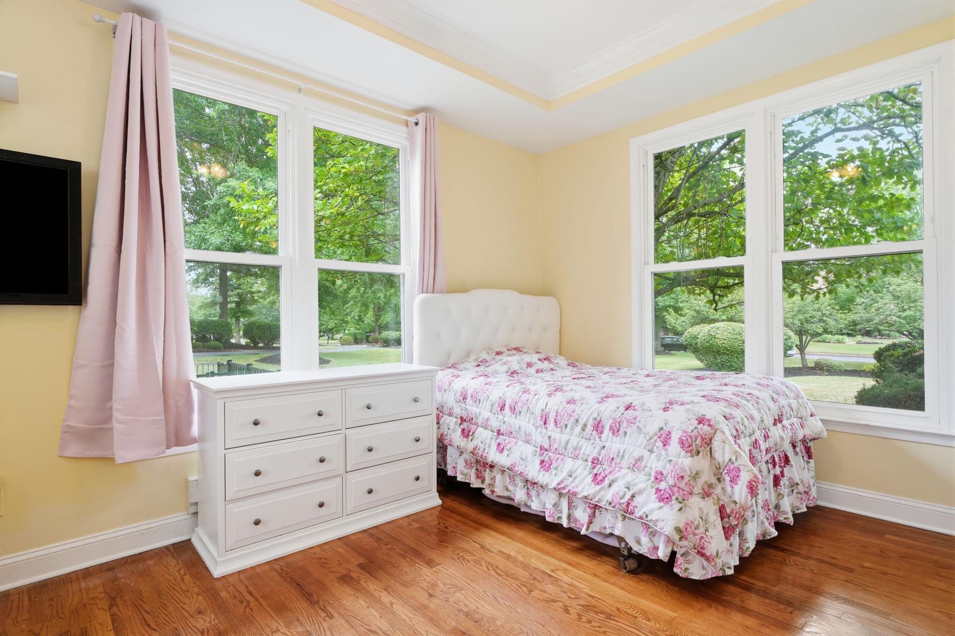 102 Whisper Wood Court photo 36