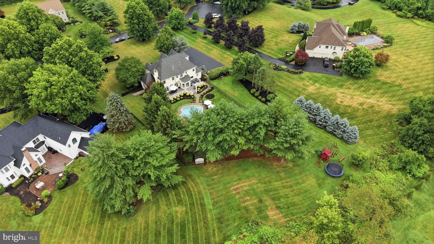 102 Whisper Wood Court photo 66
