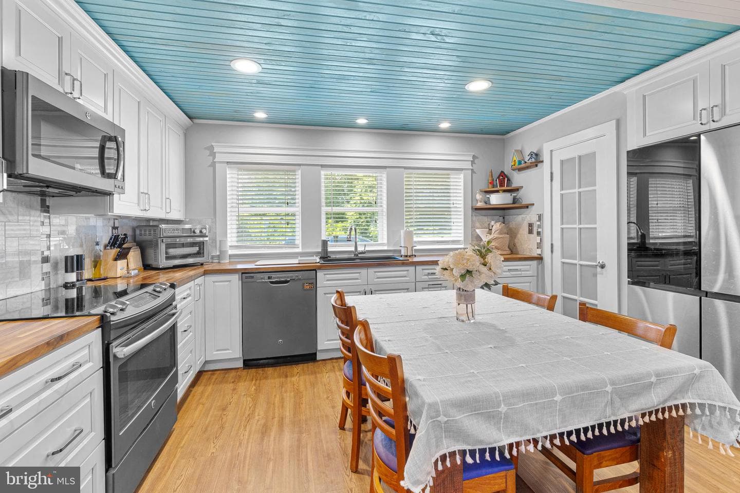 65 Everturn Lane photo 4