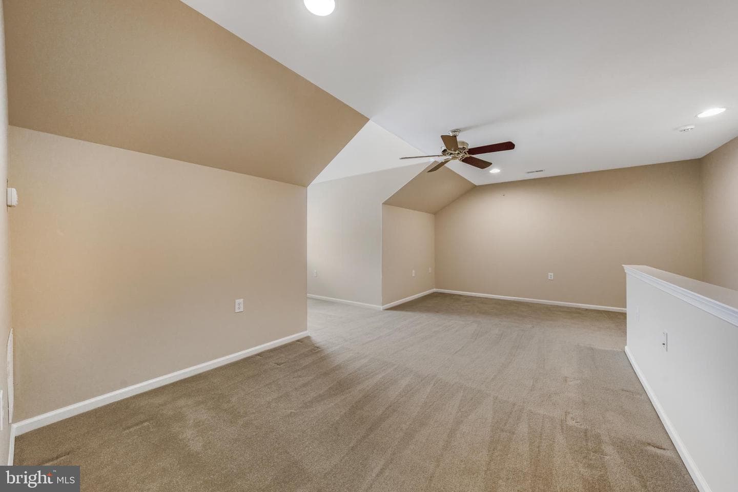 282 Willow Drive photo 35
