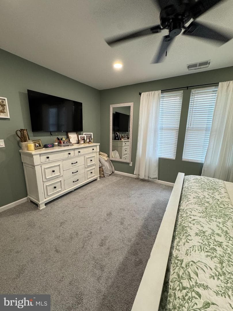 57 Evergreen Lane photo 14