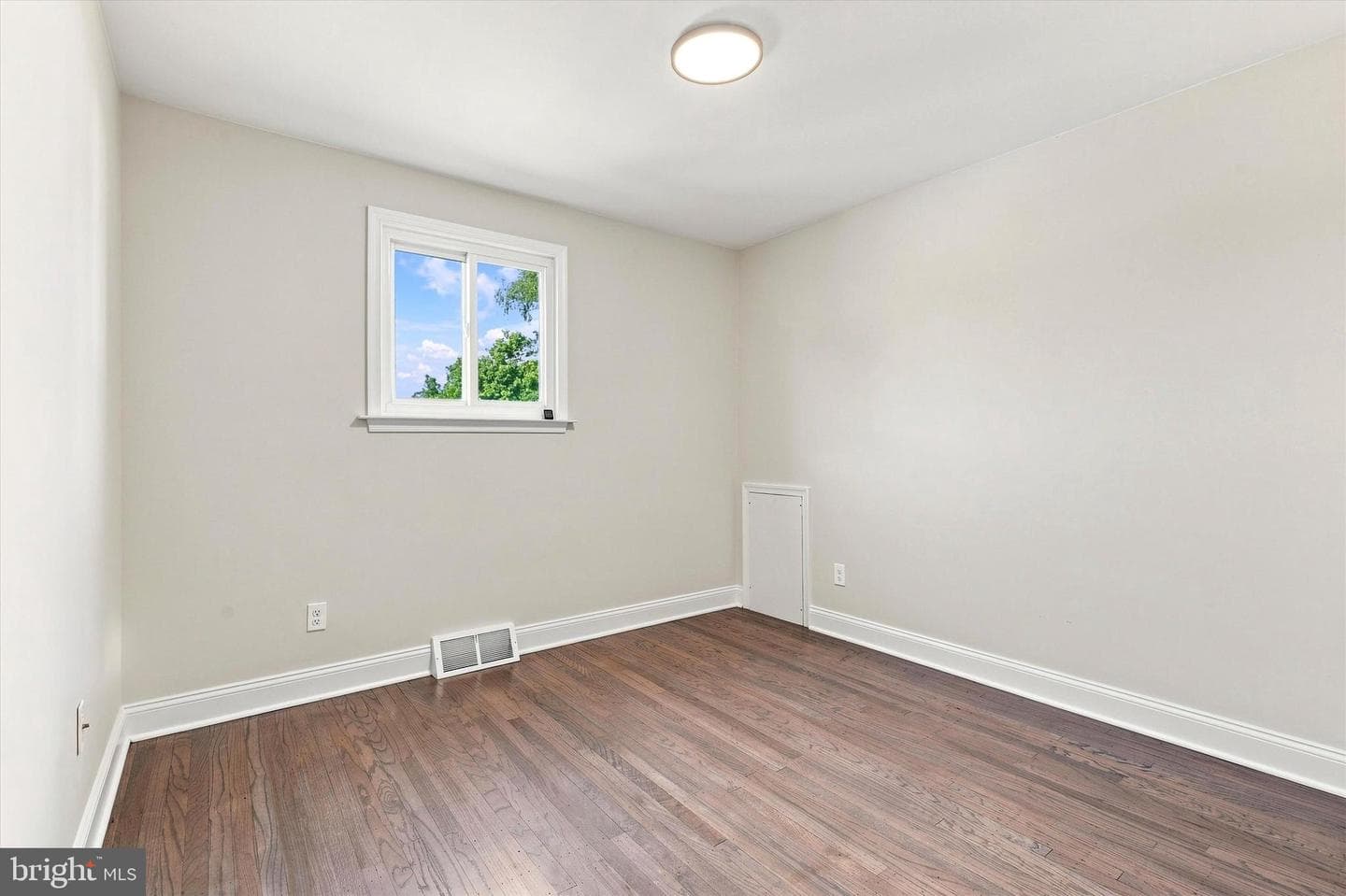 450 Coldspring Road photo 23
