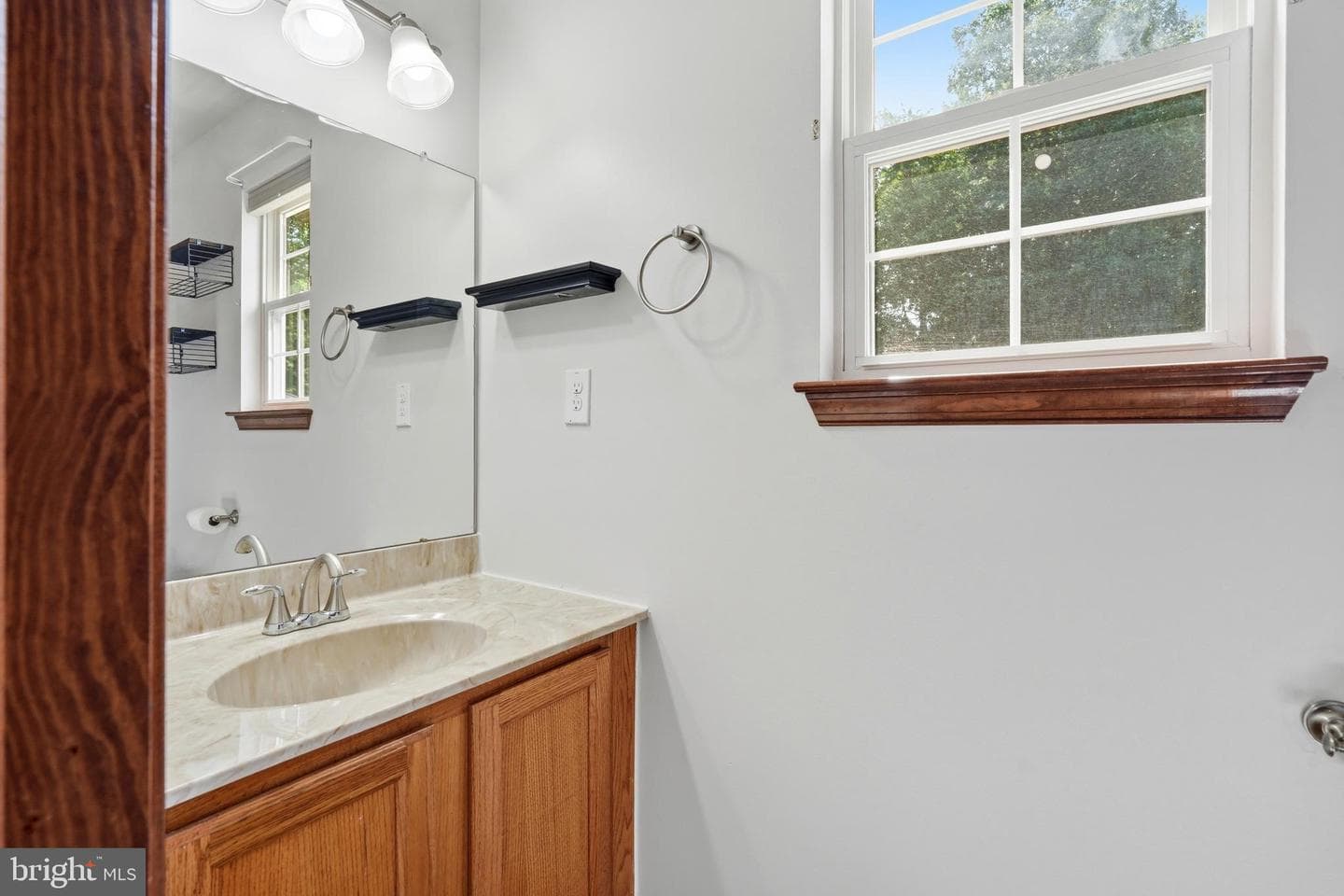 289 Madison Avenue photo 22
