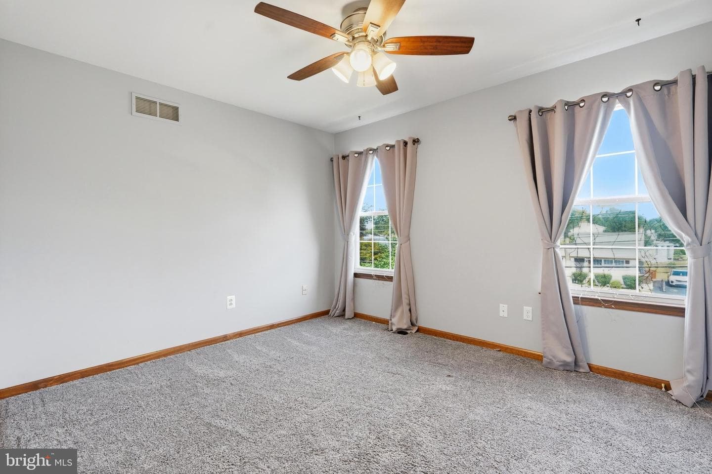 289 Madison Avenue photo 28
