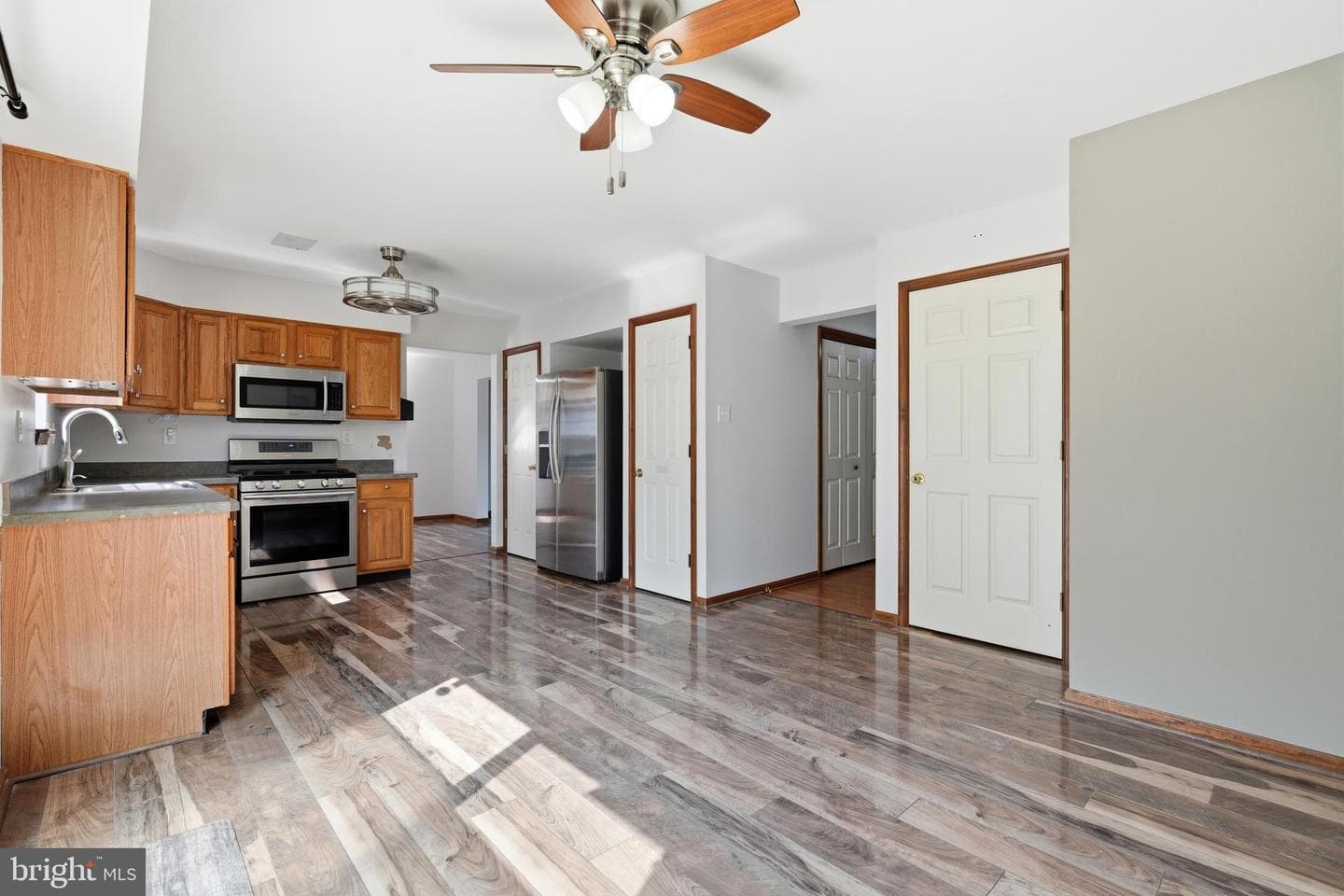 289 Madison Avenue photo 9