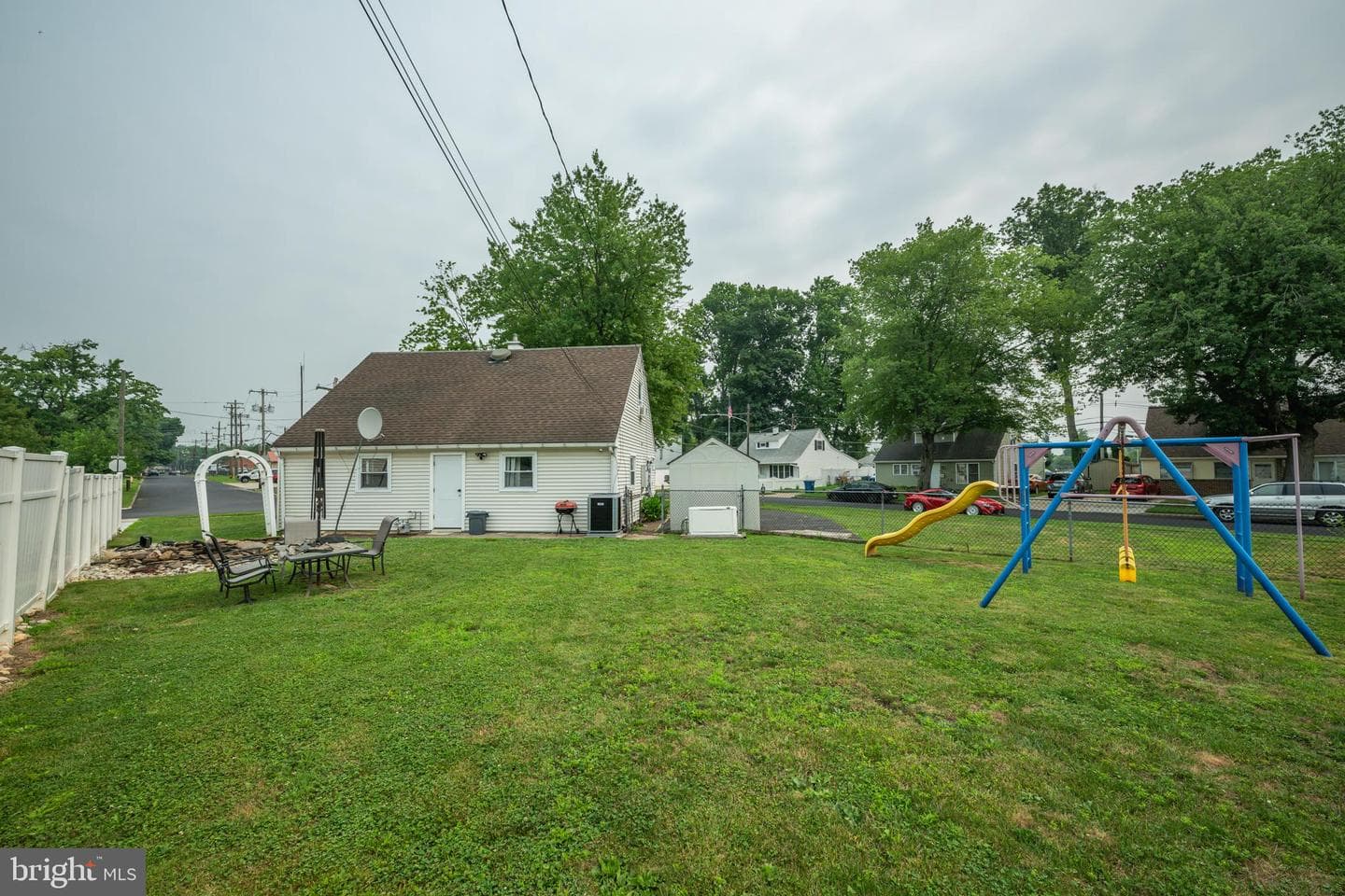 587 Arbor Road photo 7