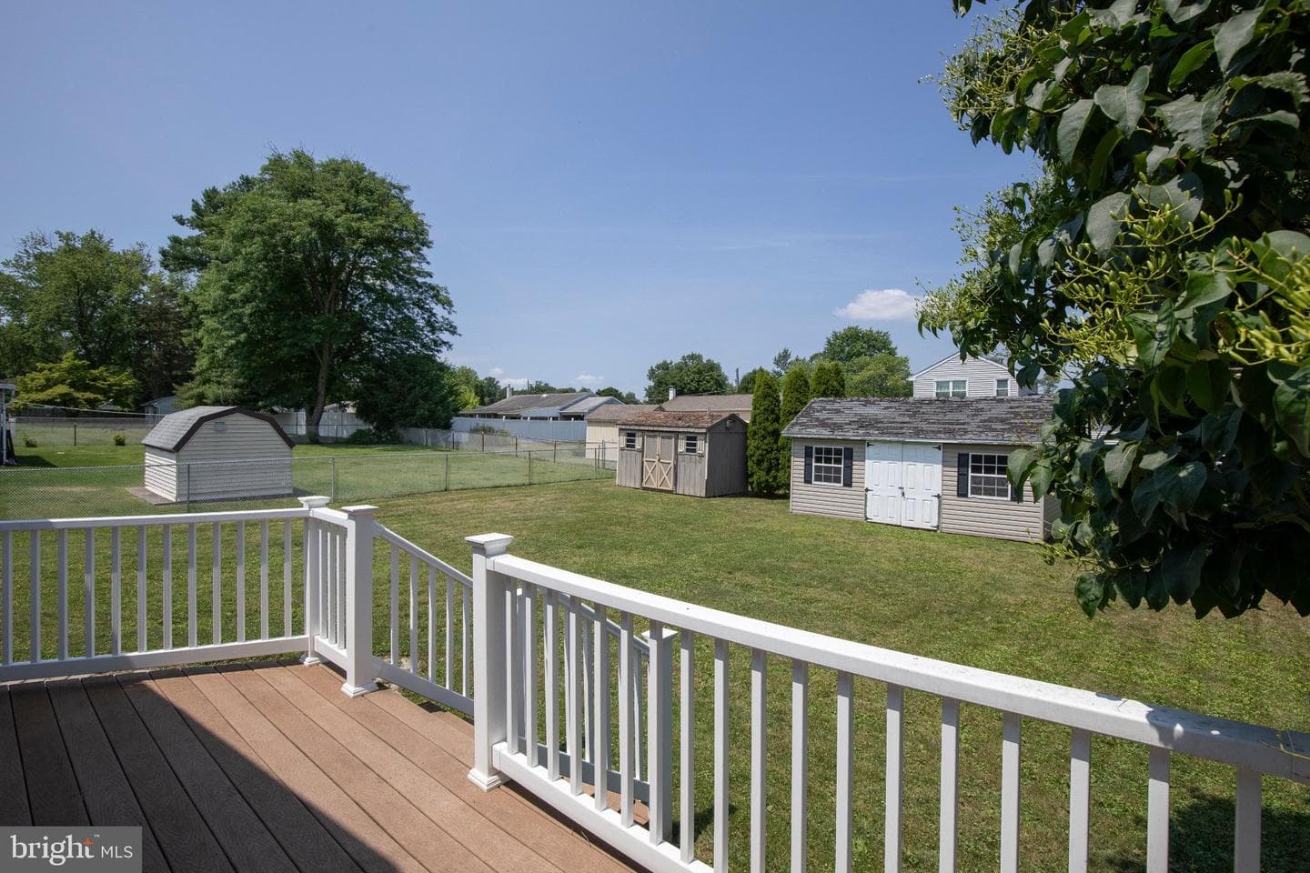 772 Clifford Street photo 52