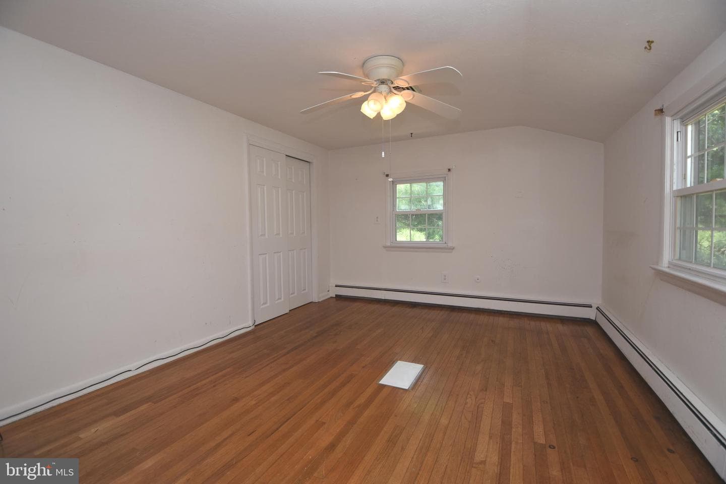 571 Township Line Road photo 23