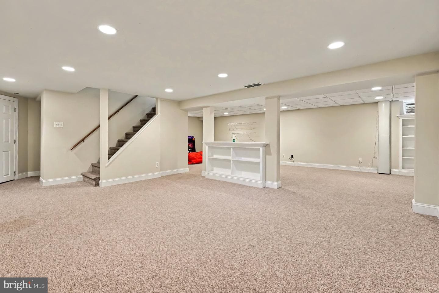 161 Andrew Dr photo 27