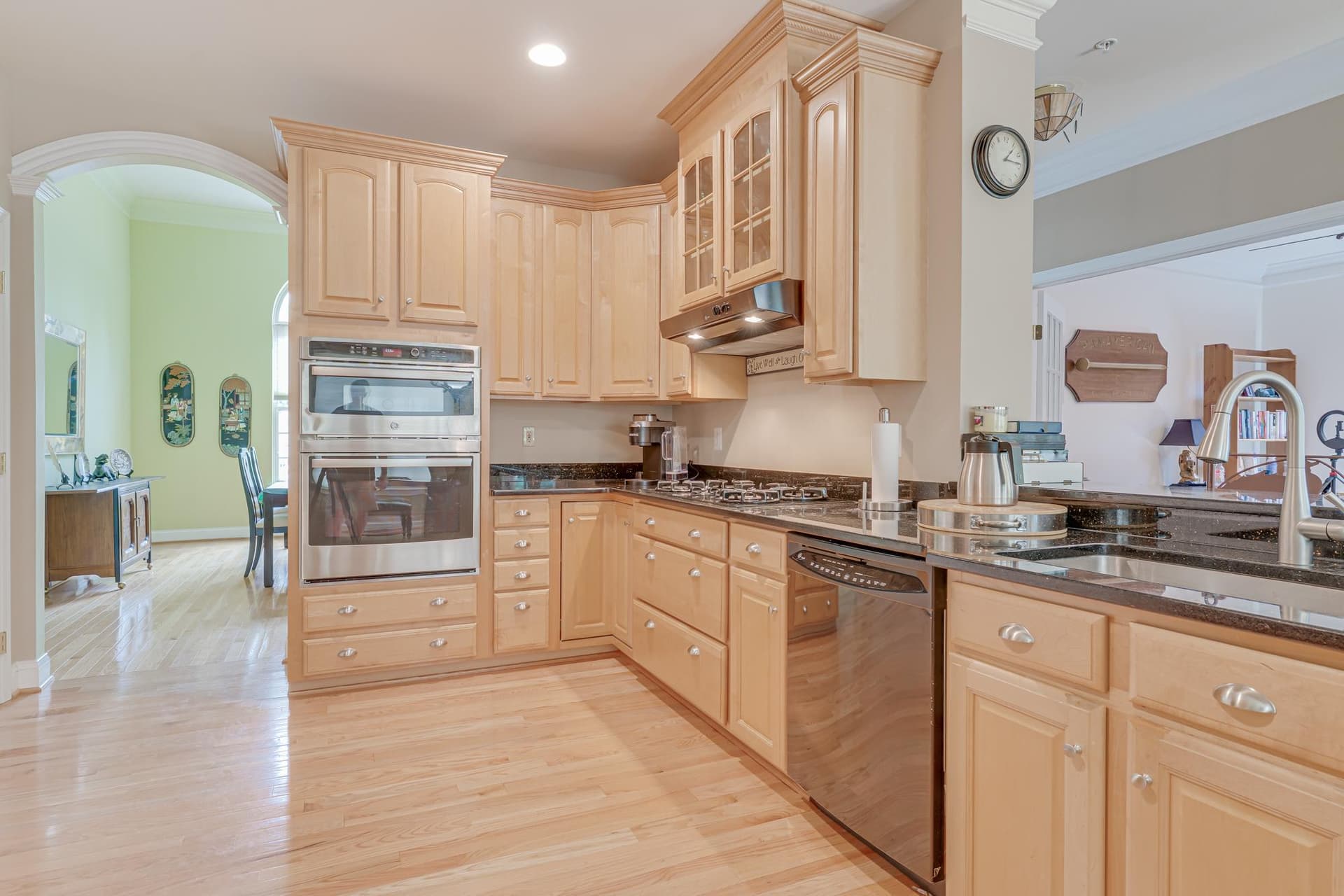 1010 Monroe Drive photo 22