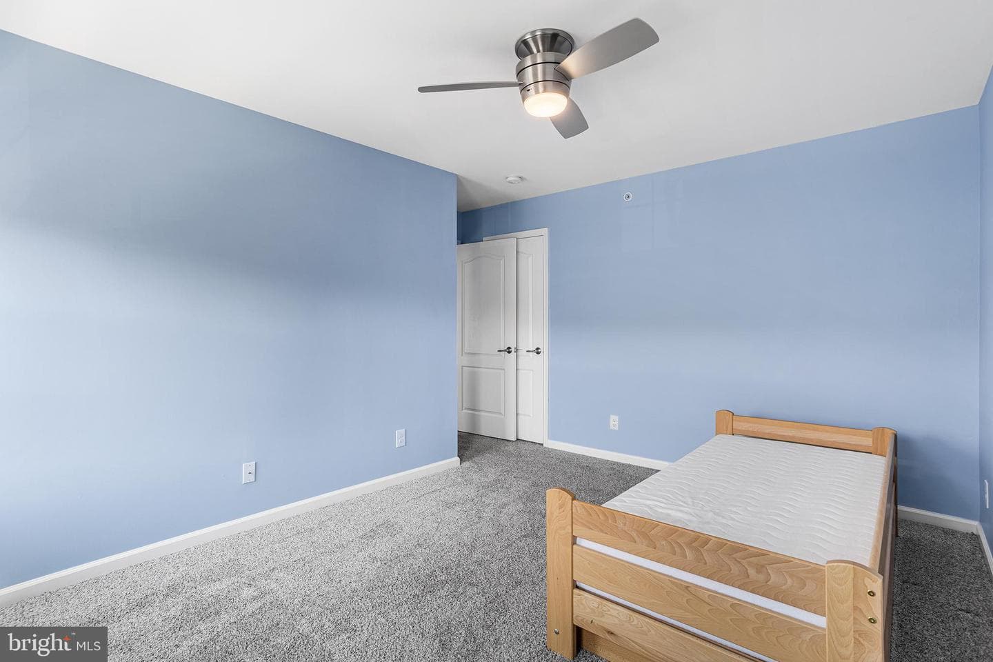 1815 Pinnacle Drive photo 21