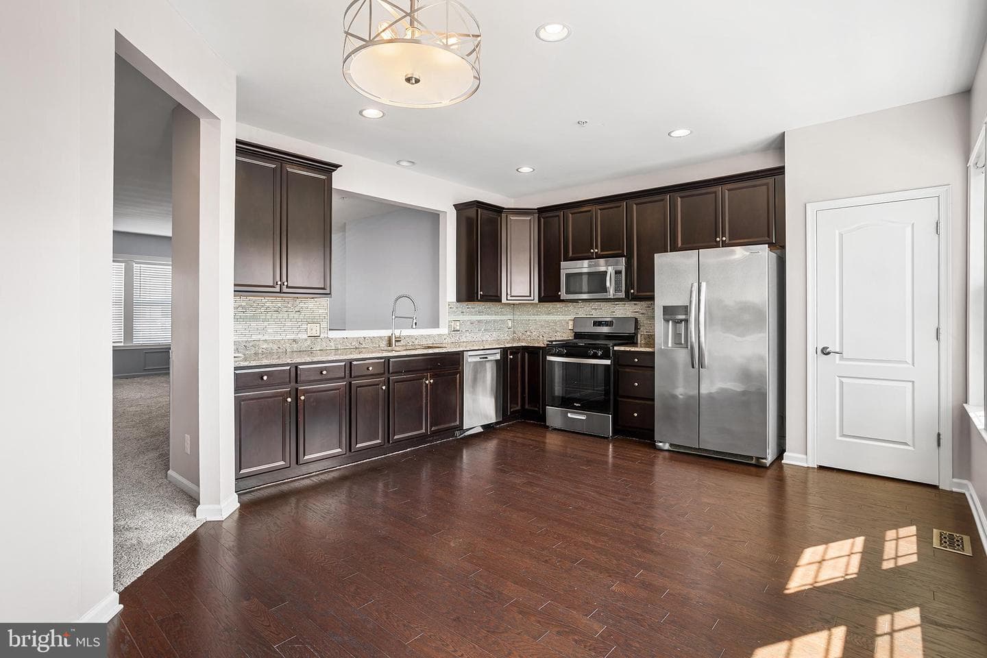 1815 Pinnacle Drive photo 6