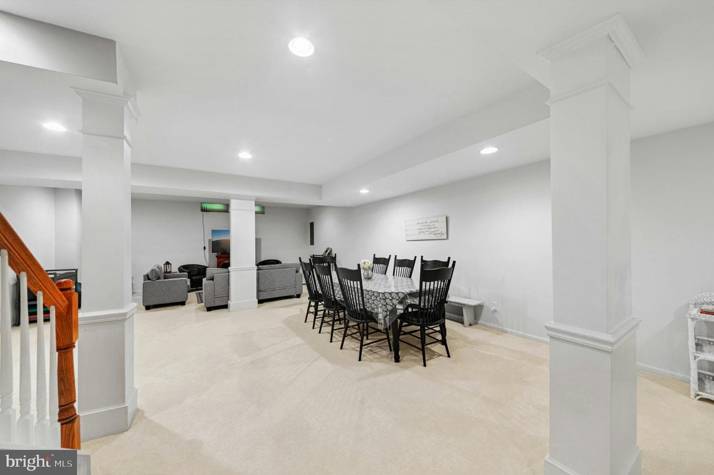 15 Avalon Court photo 24