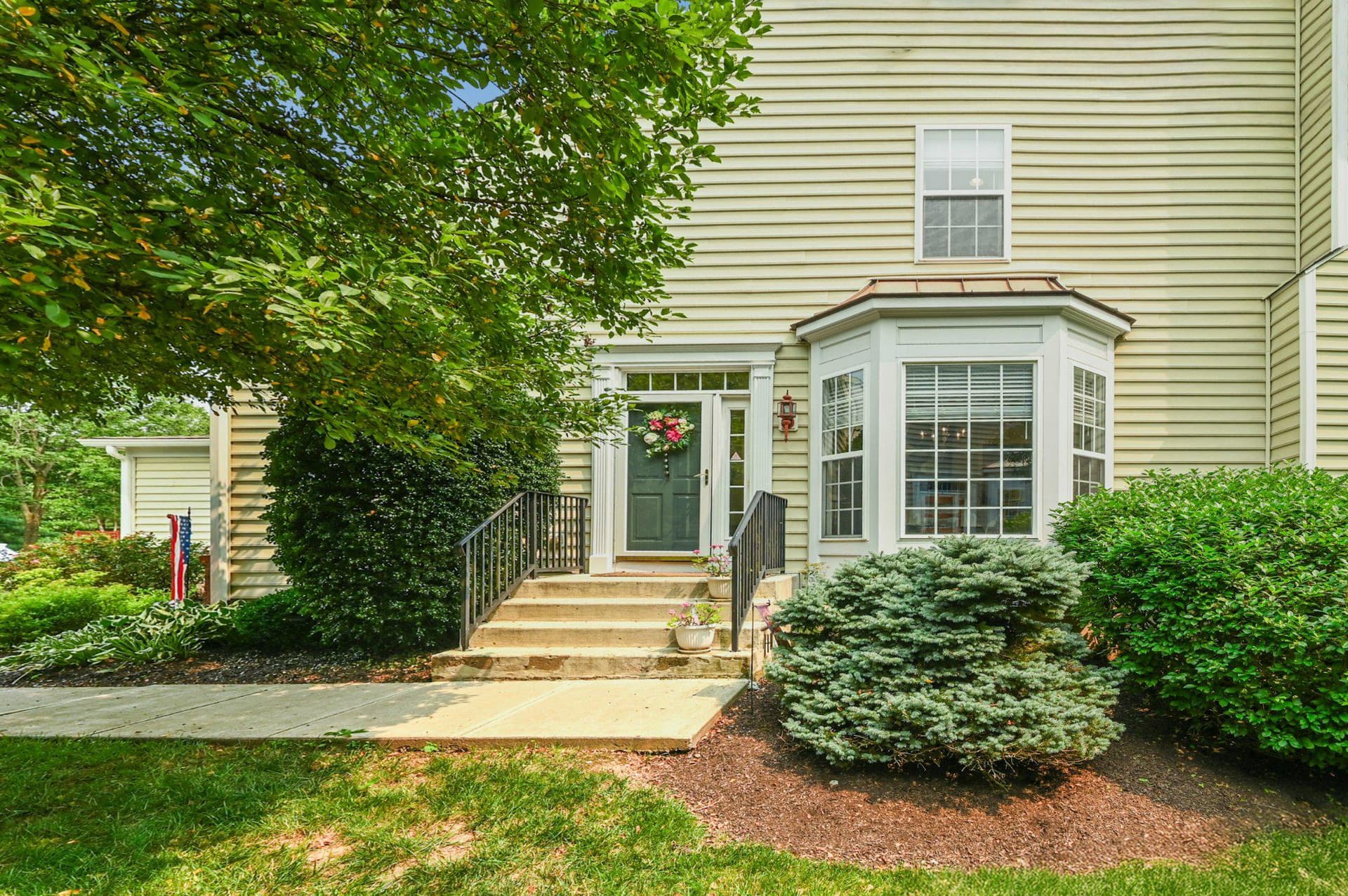 15 Avalon Court photo 3