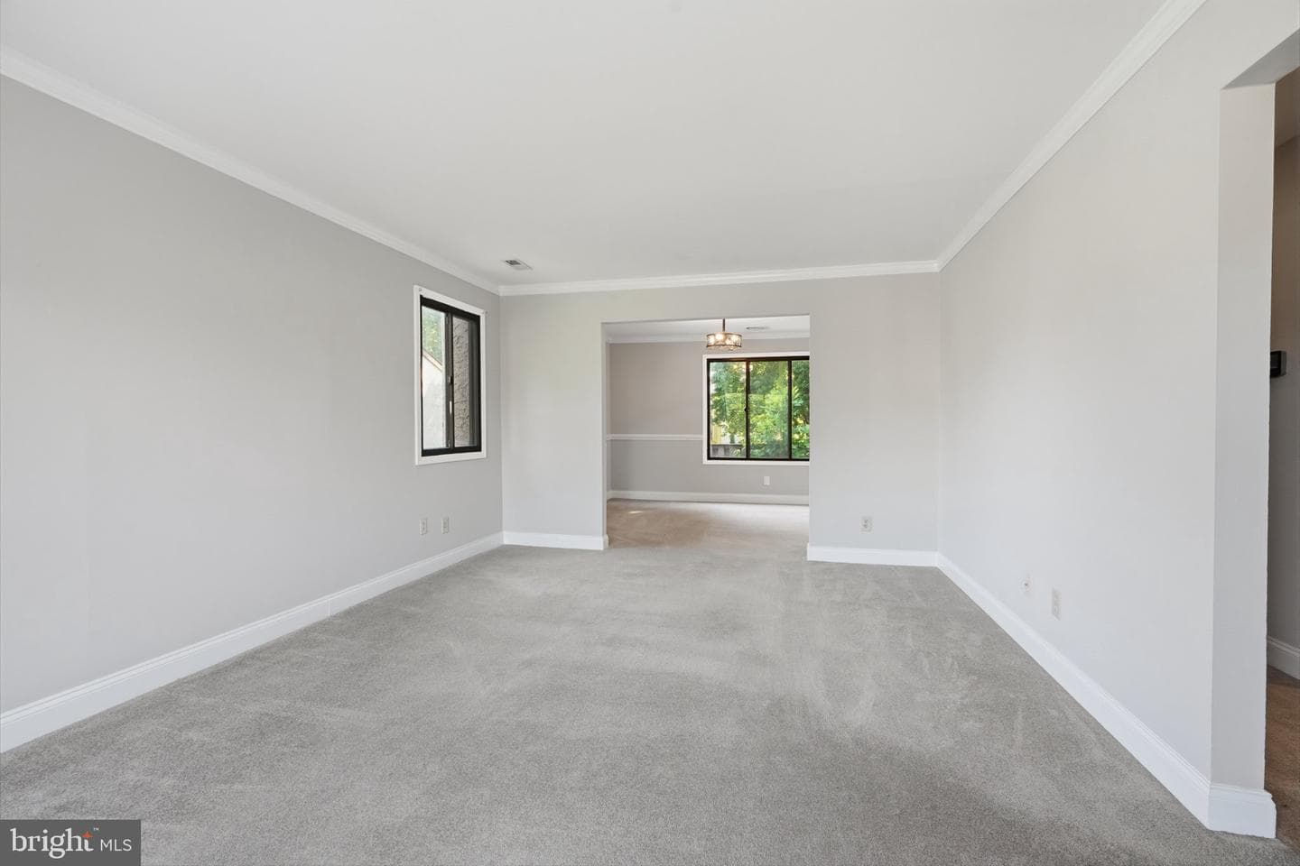 144 Golf Club Drive photo 4