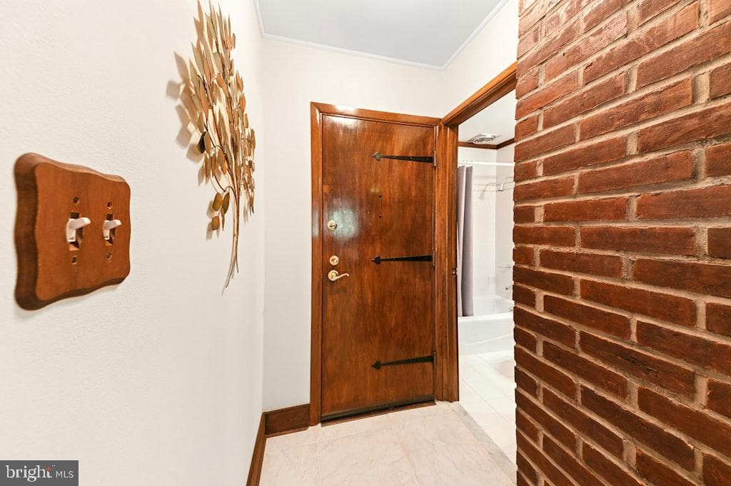 281 Northpark Drive photo 5