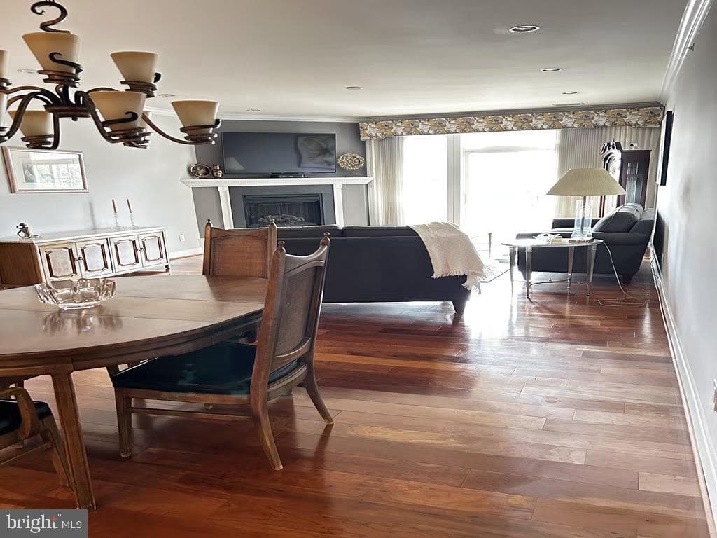 2326 Meridian Blvd photo 1