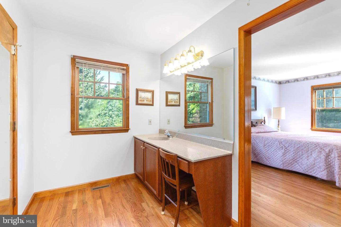 2050 Miller Road photo 27